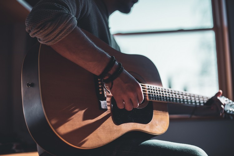 Guitar Picking - 5 Essential Drills To Supercharge Your Playing