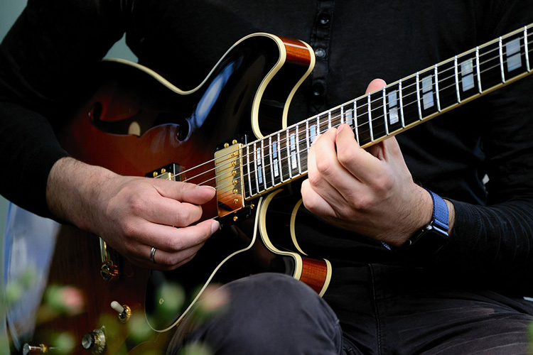 types-of-guitar-strings