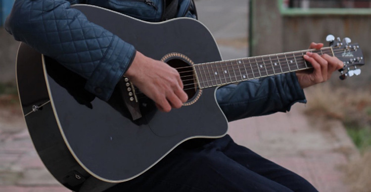 Fsus2 Guitar Chord - Everything You Need To Know For This Cool Chord